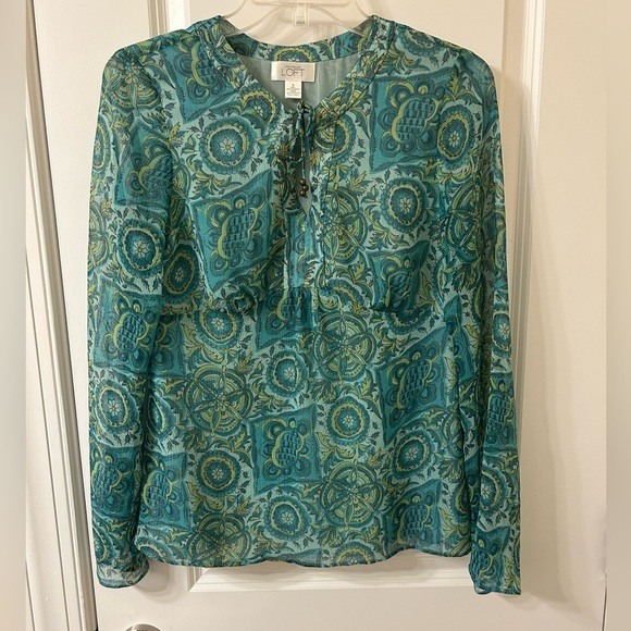 LOFT Women's Green Patterned Top - Picture 1 of 6